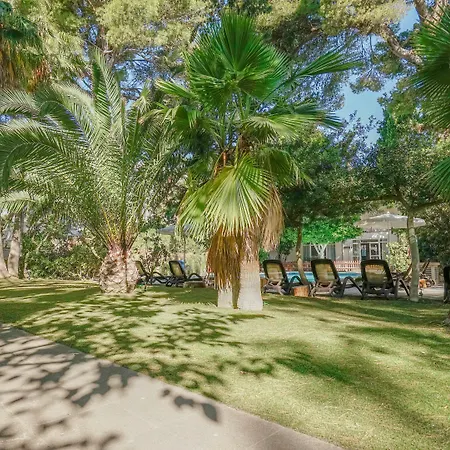 Hotell Houm Nets - Adults Only 2*