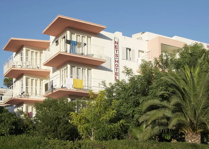 Houm Nets - Adults Only