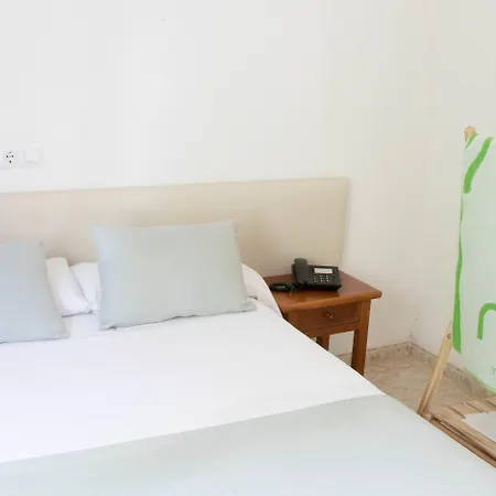Szálloda Houm Nets - Adults Only 2*