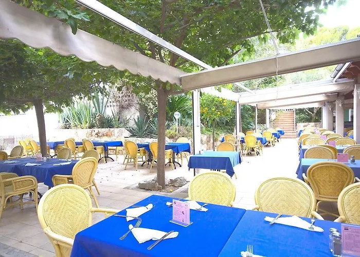 Houm Nets - Adults Only