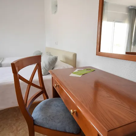 Houm Nets - Adults Only