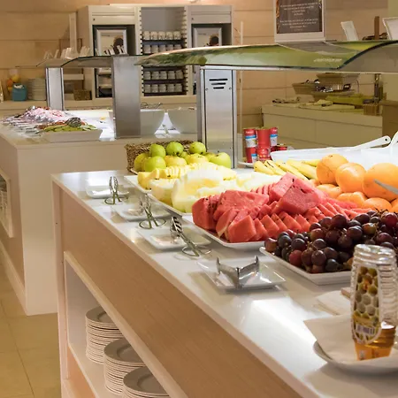 Houm Nets - Adults Only 2*